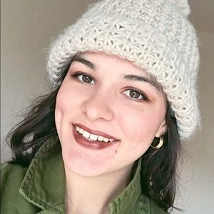 Meet your Posher, Clara